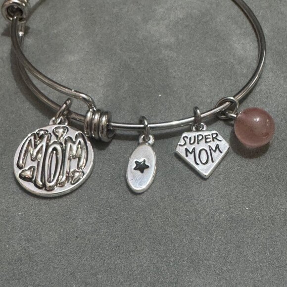 Charm Bracelet Silver Adjustable Super Mom Heart Charms Pink Glass Bead Bangle - Picture 2 of 3